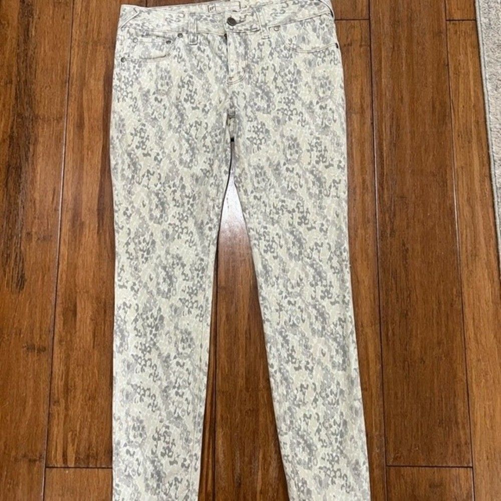 Free People Skinny Jeans